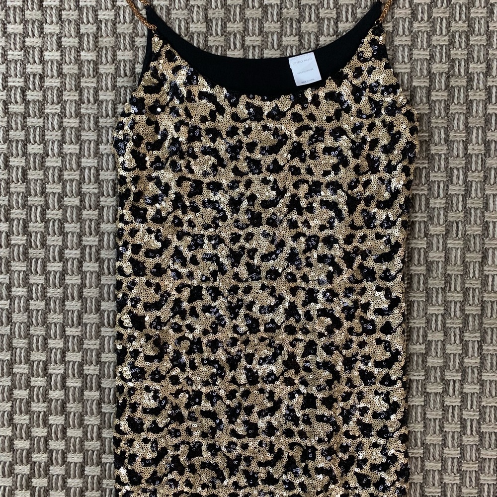 Sequence top